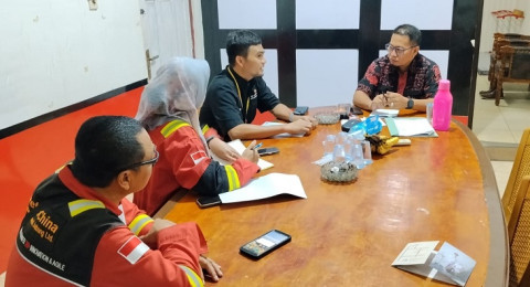 Terima 80 Drum Fasilitas Tempat Sampah dari SKK Migas - PetroChina, Dinas Lingkungan Hidup Tanjabbar Beri Apresiasi